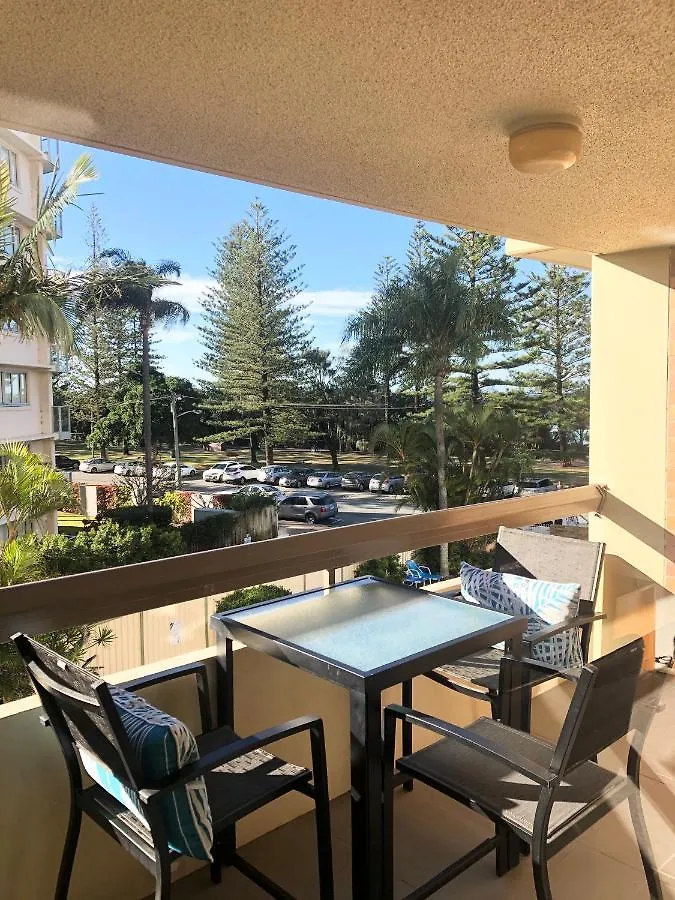 Oceania On Burleigh Beach Aparthotel Gold Coast