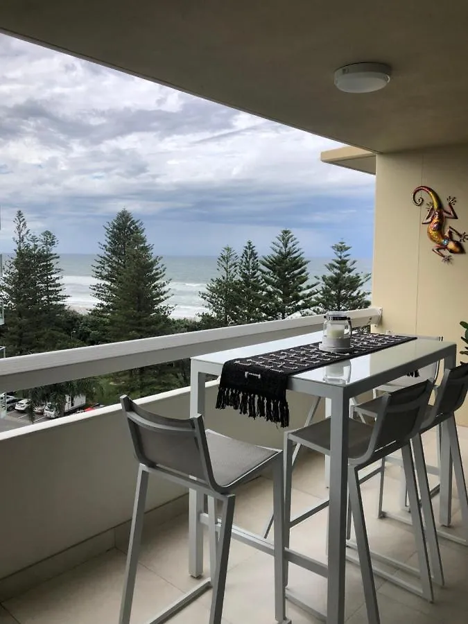 Oceania On Burleigh Beach Aparthotel Gold Coast 4*,